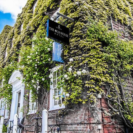 Quob Park Old House Hotel & Spa Фархэм Экстерьер фото
